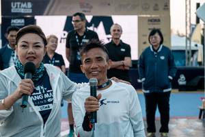 BIB: 
                            <button type="button" onclick="openModal(22791216)" class="btn btn-primary btn-sm float-right btn-popup" data-toggle="modal" data-target=".modal-high-quality">
                        <i class="fas fa-shopping-cart"></i> Add to Cart
                    </button>
                                            <button type="button" onclick="isThisMe(22791216, true)" class="btn btn-success btn-sm float-right btn-popup btn-isme hidden" data-toggle="tooltip" data-placement="bottom" title="นี่คือรูปของคุณใช่ไหม คลิกที่นี่เพื่อเอาเข้าอัลบั้ม">
                        <i class="fas fa-plus"></i> Add to album
                    </button>
                    <button type="button" onclick="isThisMe(22791216, false)" class="btn btn-warning btn-sm float-right btn-popup btn-isnotme hidden">
                        <i class="fas fa-ban"></i> Remove from album
                    </button>